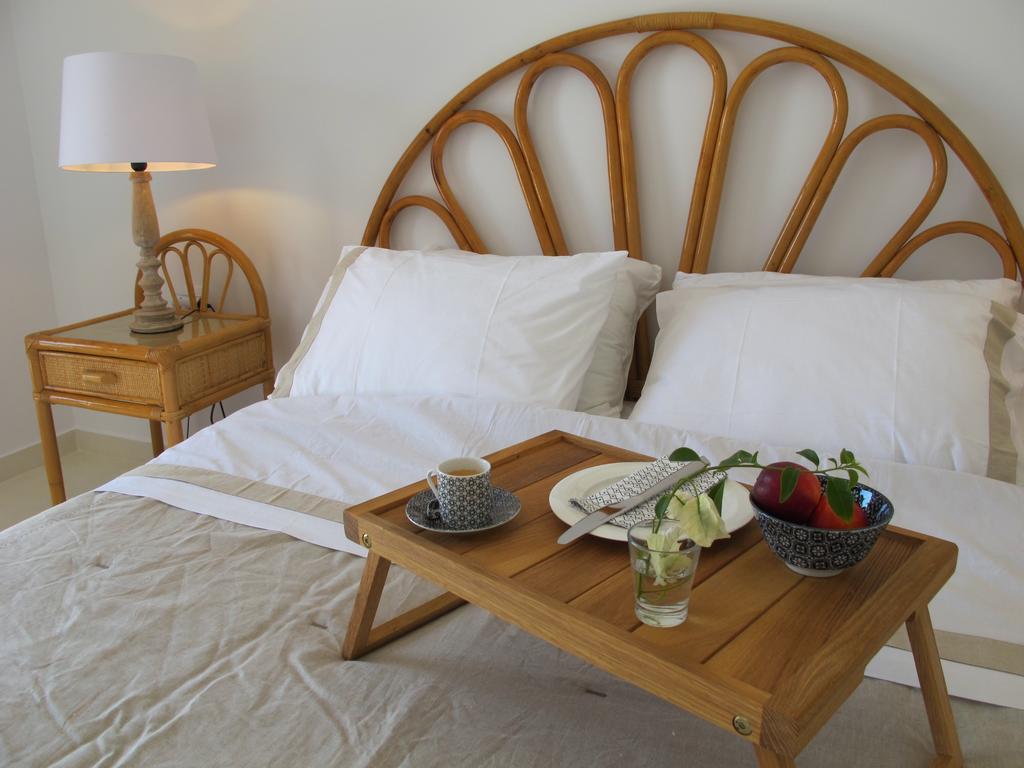 Seafront Calista Beach House With Garden Glifada Esterno foto